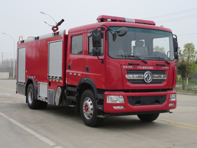 新东日牌YZR5170GXFPM80/E6型泡沫消防车