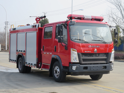 新东日牌YZR5110GXFPM40/Z6A型泡沫消防车