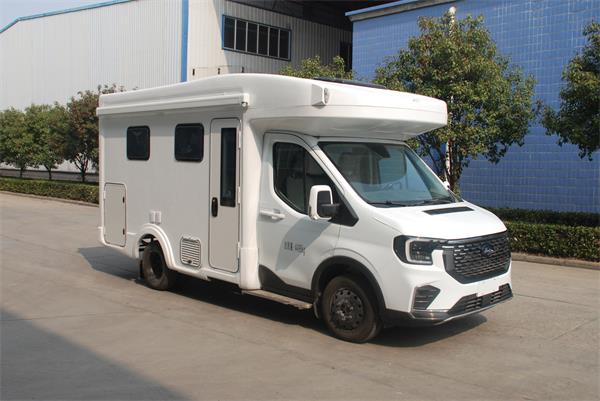 齐星牌QXC5048XLJB型旅居车