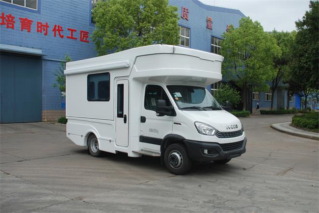 齐星牌QXC5066XLJB型旅居车